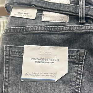Brax Women's Vintage Stretch Boot Cut Jeans - Gray
